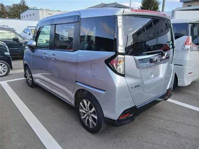 TOYOTA TANK