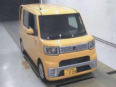 DAIHATSU WAKE