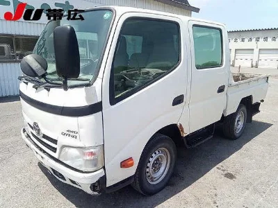 TOYOTA DYNA