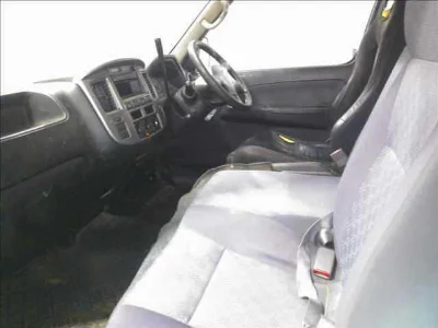 NISSAN CARAVAN