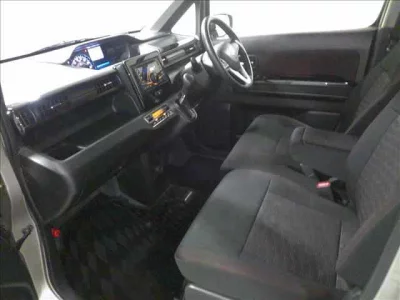 SUZUKI WAGON R STINGRAY