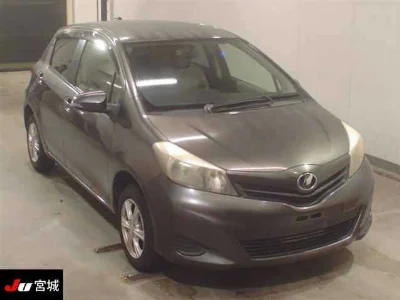 TOYOTA VITZ