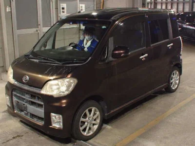 DAIHATSU TANTO EXE