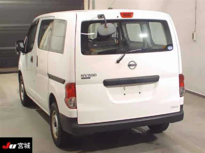 NISSAN NV200 VANETTE VAN