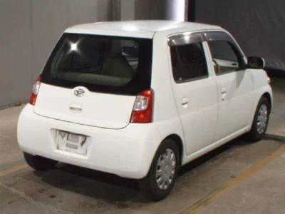 DAIHATSU ESSE
