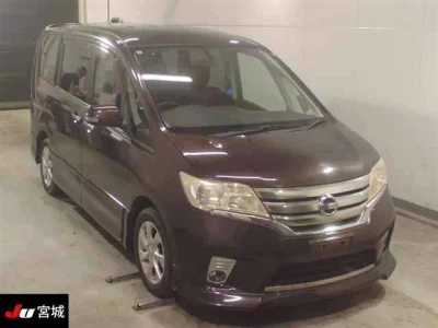 NISSAN SERENA