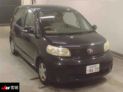 TOYOTA PORTE