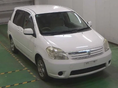 TOYOTA RAUM