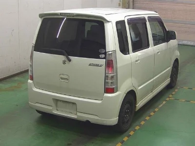SUZUKI WAGON R STINGRAY