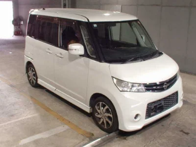 NISSAN ROOX