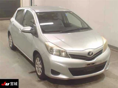 TOYOTA VITZ