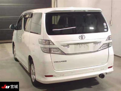 TOYOTA VELLFIRE