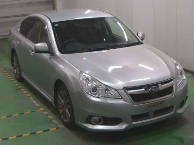 SUBARU LEGACY B4