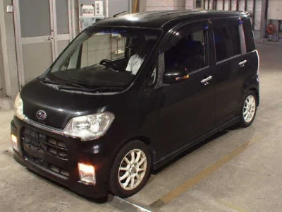 SUBARU LUCRA