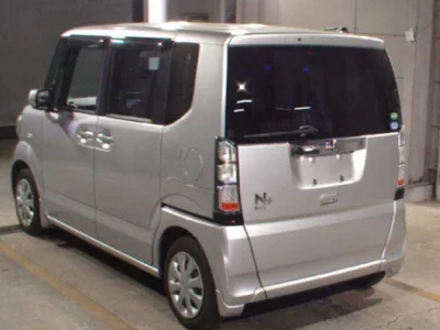 HONDA N BOX +