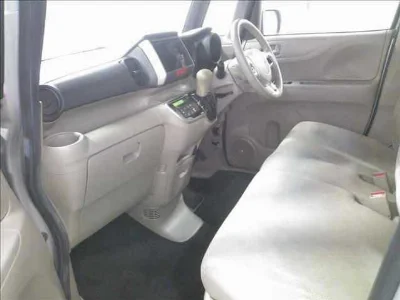 HONDA N BOX +