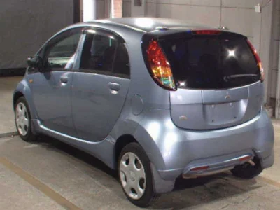 MITSUBISHI I