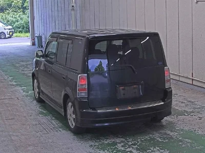 TOYOTA BB