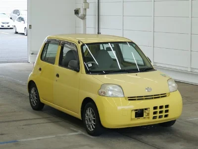 DAIHATSU ESSE