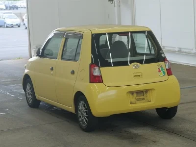 DAIHATSU ESSE