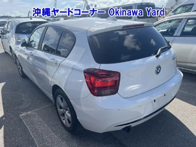 BMW 1 SERIES