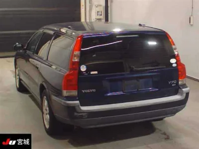 VOLVO V70