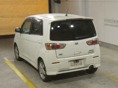 DAIHATSU MAX