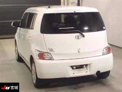 TOYOTA BB