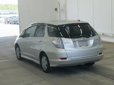 HONDA FIT SHUTTLE HYBRID