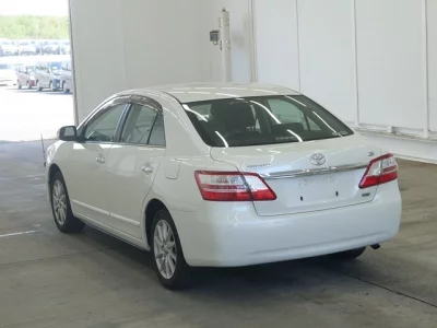 TOYOTA PREMIO