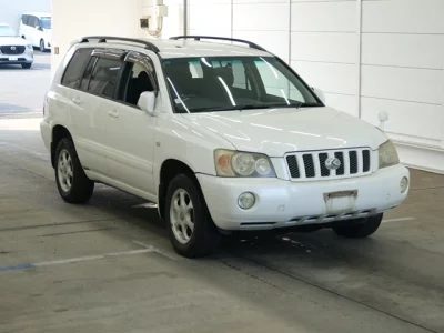 TOYOTA KLUGER