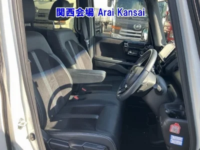 HONDA N BOX CUSTOM