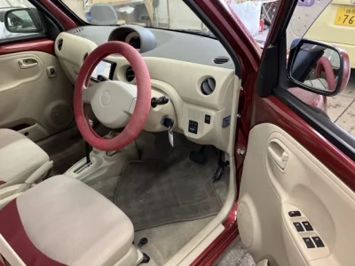 DAIHATSU ESSE