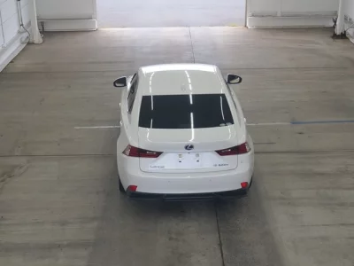 Lexus IS300h