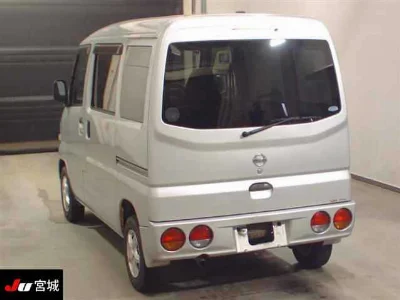 NISSAN CLIPPER VAN