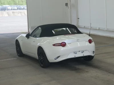 MAZDA ROADSTER