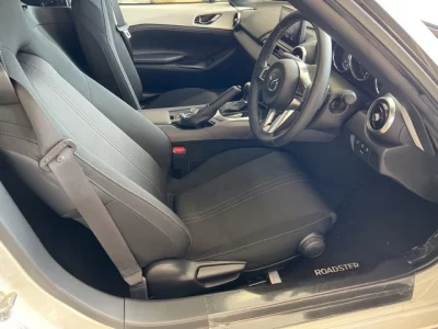 MAZDA ROADSTER
