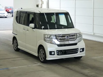 HONDA N BOX CUSTOM