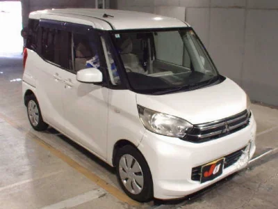 MITSUBISHI EK SPACE