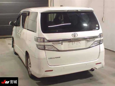 TOYOTA VELLFIRE