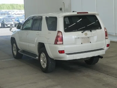 TOYOTA HILUX SURF