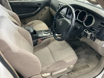 TOYOTA HILUX SURF