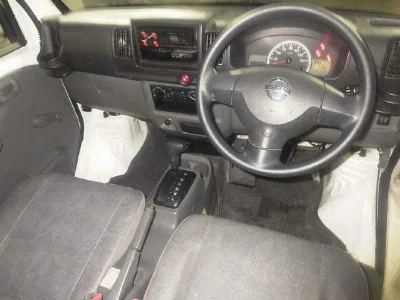 NISSAN CLIPPER