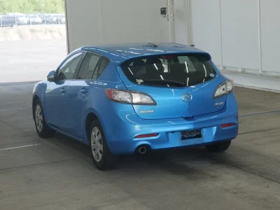 MAZDA AXELA SPORT