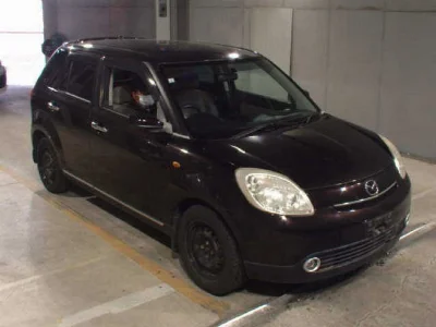 MAZDA VERISA