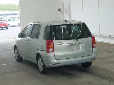 TOYOTA RAUM