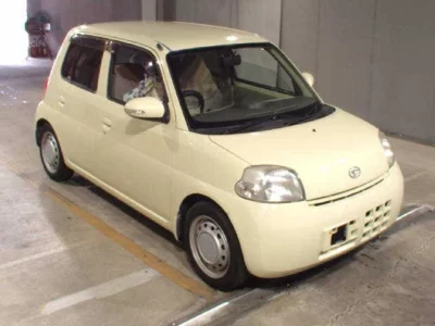 DAIHATSU ESSE