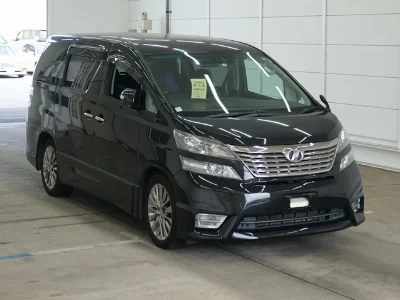 TOYOTA VELLFIRE