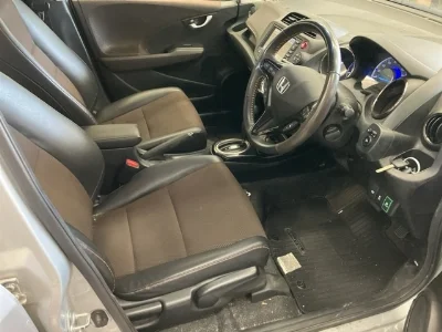 HONDA FIT SHUTTLE HYBRID