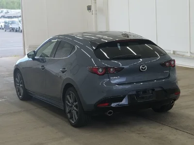 MAZDA MAZDA3 FASTBACK